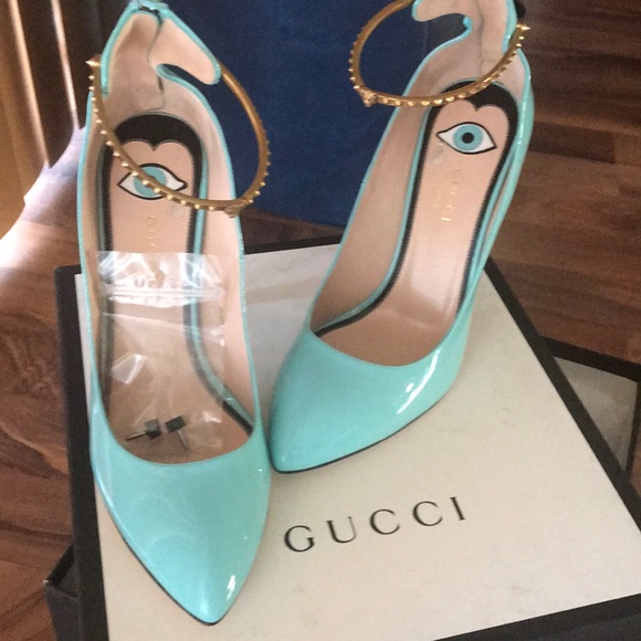 Gucci Shoes - Gucci patent leather turquoise heels